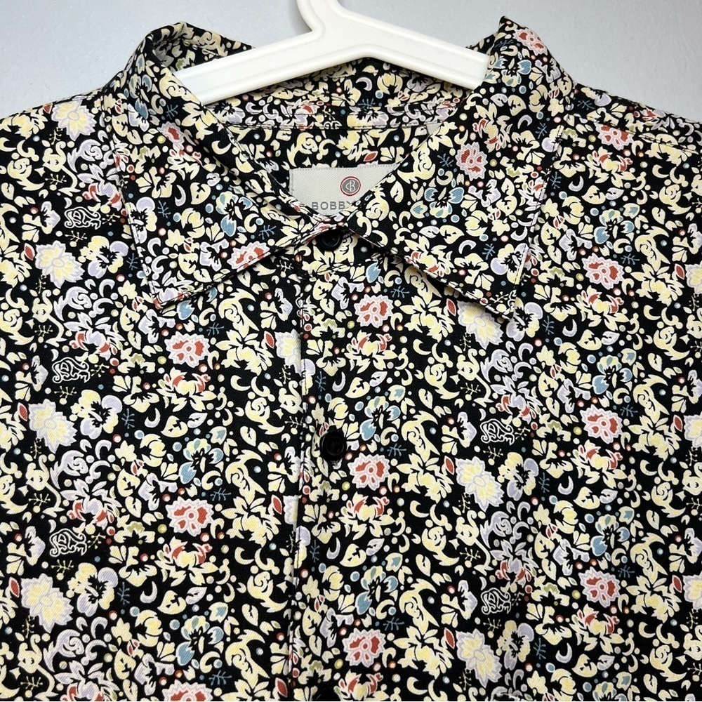 Bobby Chan Men's Size L Silk Bamboo Floral Short Blouse Black Yellow Lightweight